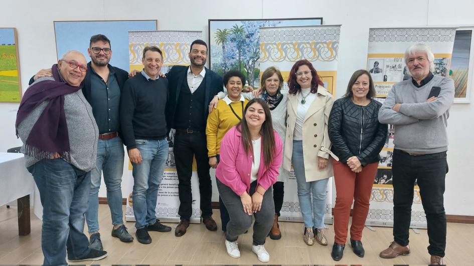 Muestra itinerante sobre historia de los Afrouruguayos en Sarandi Grande Muestra itinerante sobre historia de los Afrouruguayos en Sarandi Grande