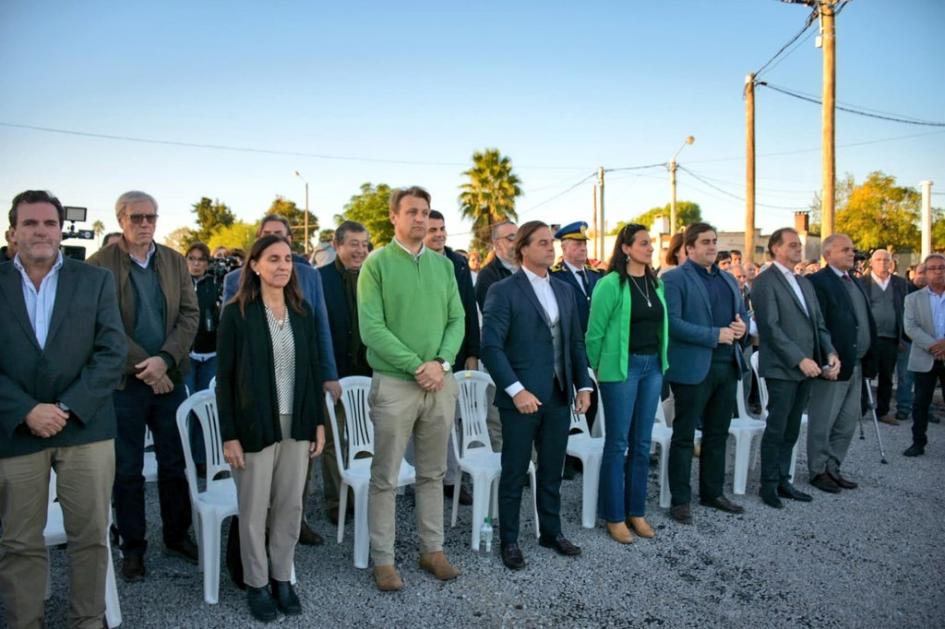 Entrega de viviendas de realojo Entrega de viviendas de realojo