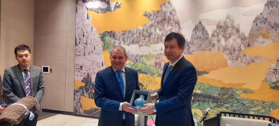 Misión floridense fue recibida en Shenyang, provincia de Liaoning Misión floridense fue recibida en Shenyang, provincia de Liaoning