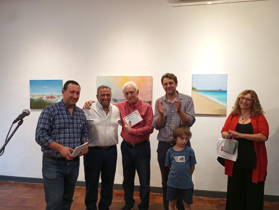 Cierre de cursos 2023 de Pintura al Óleo y Cerámica en el MAVEA Cierre de cursos 2023 de Pintura al Óleo y Cerámica en el MAVEA