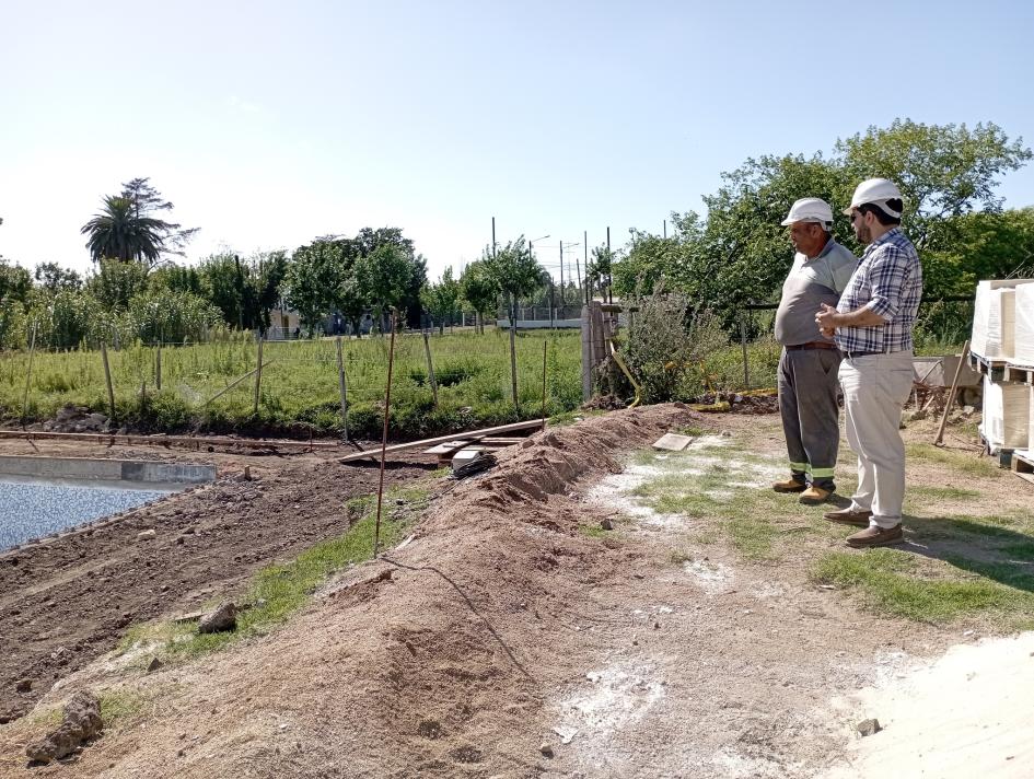 Arq. Facundo Urbàn recorrió obras en Casupá y Fray Marcos Arq. Facundo Urbàn recorrió obras en Casupá y Fray Marcos