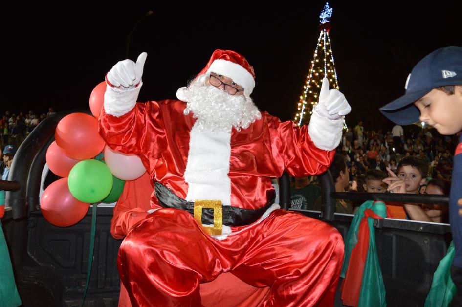 La fiesta de la Navidad convocó a cientos de floridenses