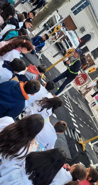 Escuela de Tránsito en la ciudad de Durazno Escuela de Tránsito en la ciudad de Durazno