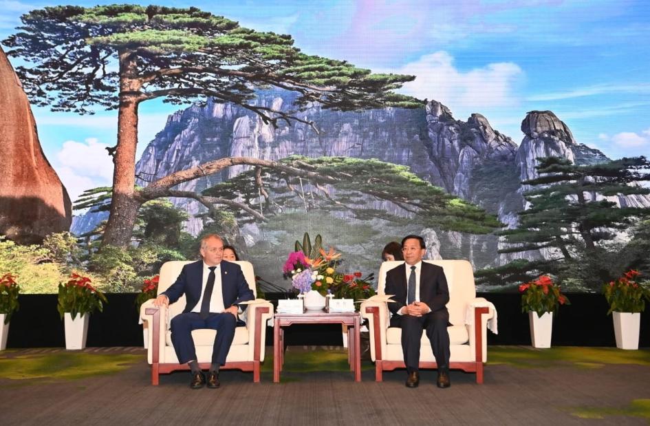 Visita a Hefei, provincia de Anhui Visita a Hefei, provincia de Anhui