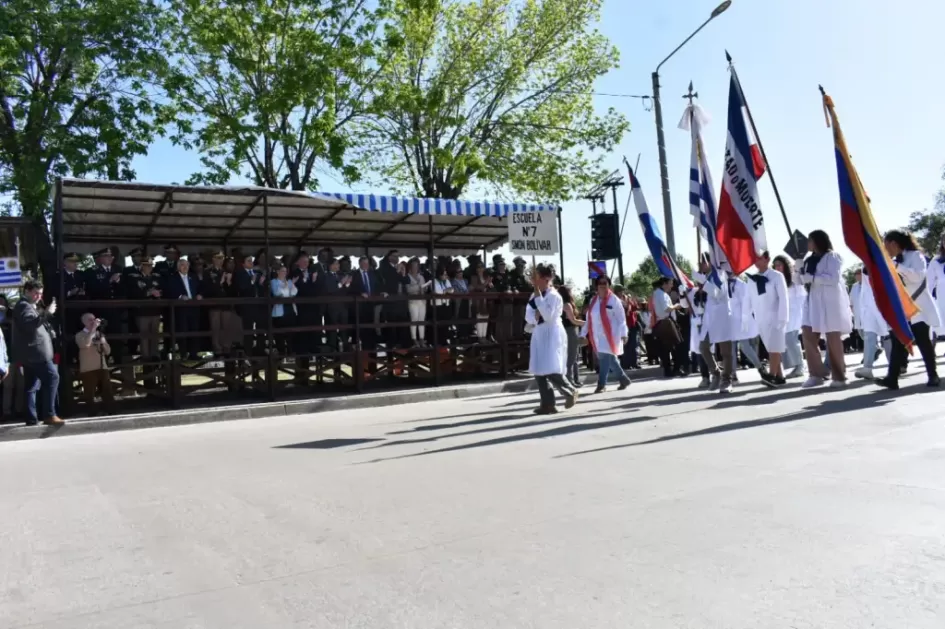 Conmemoración del 197° Aniversario de la "Batalla de Sarandí" ´´