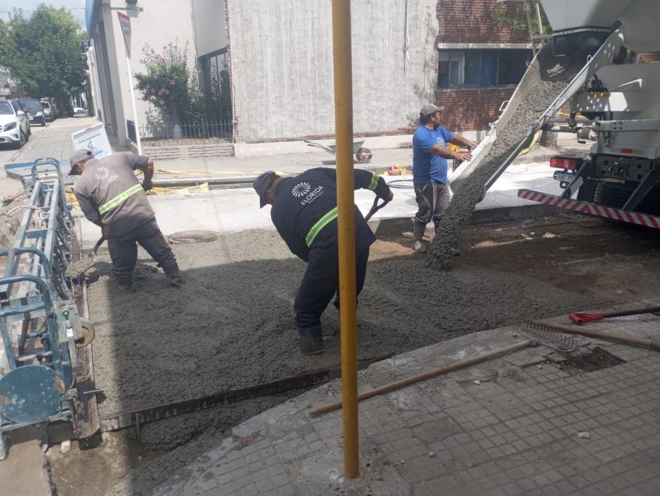 Trabajos de hormigonado en calle Dr. González