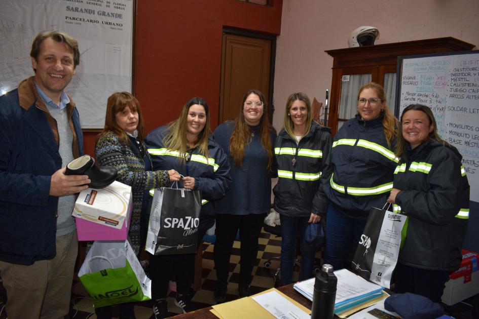 Presentacion de inspectores en Sarandi Grande ´´