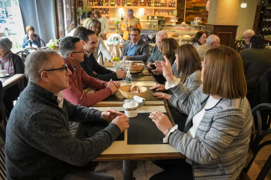 Delia Mutay en café solidario cafe solidario