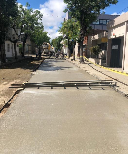 Trabajos en calle Dr. González ´´