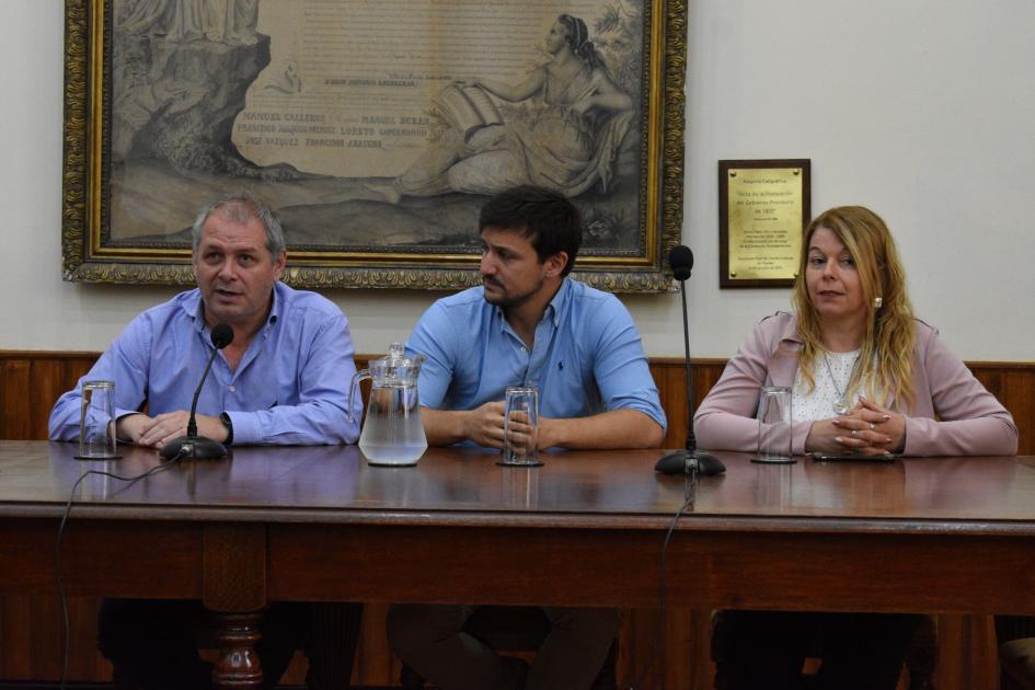 Lanzamiento Casupa en Canto ..