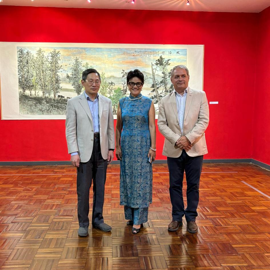 Muestra “Diálogo Oriental” en el MAVEA Muestra “Diálogo Oriental” en el MAVEA