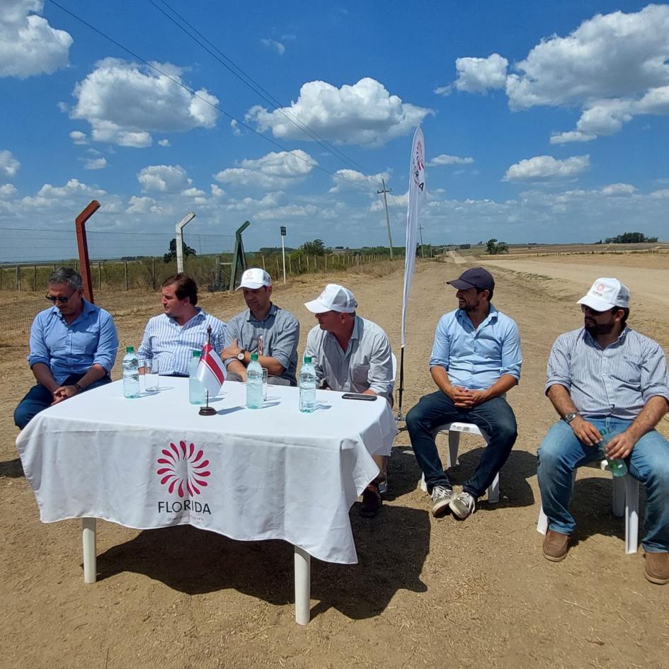 Firma convenio ruta 40 ´´