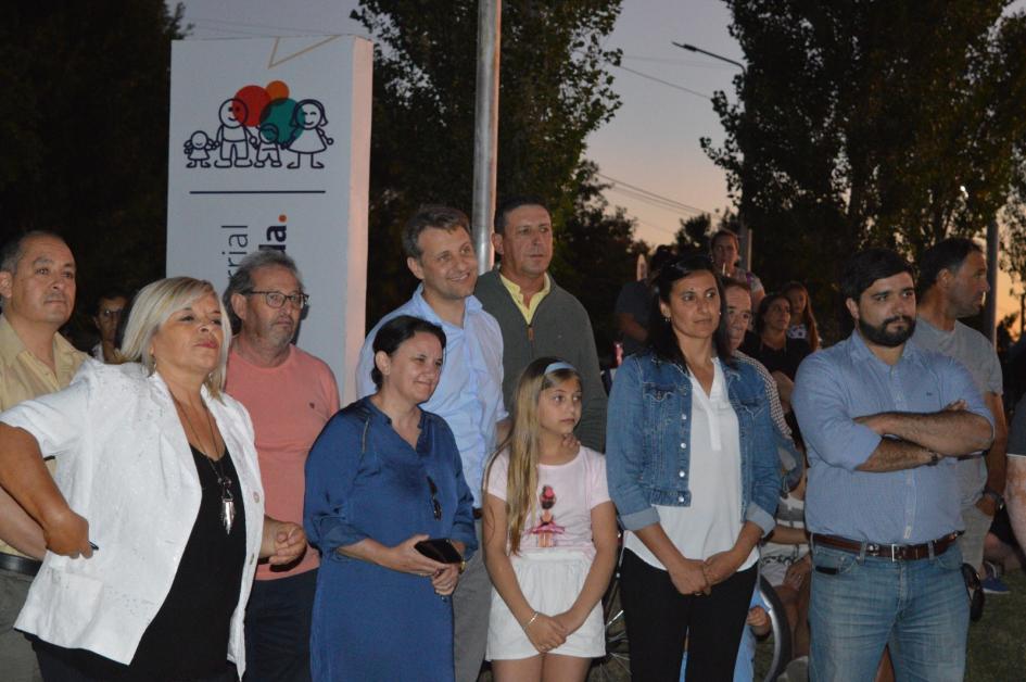 Nueva iluminacion en Plaza Conde Nueva iluminacion en Plaza Conde