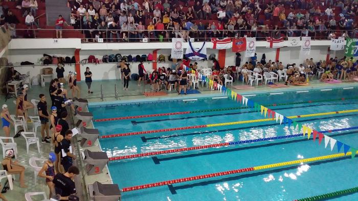 Metropolitano de natación en Piscina Departamental