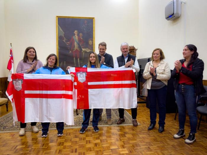 Britney Costa y Dayana Casella parten a las Olimpiadas Especiales de Berlín Britney Costa y Dayana Casella parten a las Olimpiadas Especiales de Berlín
