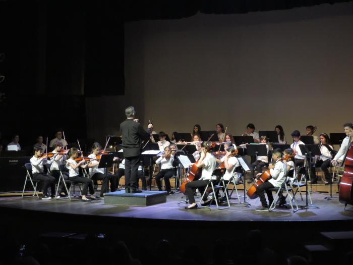 Sinfónica en el Teatro 25 de Agosto
