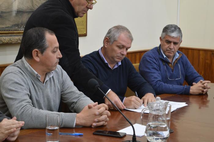 Se presentó plan de preservación de monte nativo y humedales del río Santa Lucía Chico