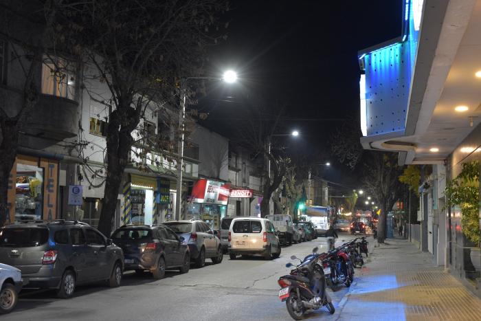 Nuevas luminarias led en calle Rodó y Rivera