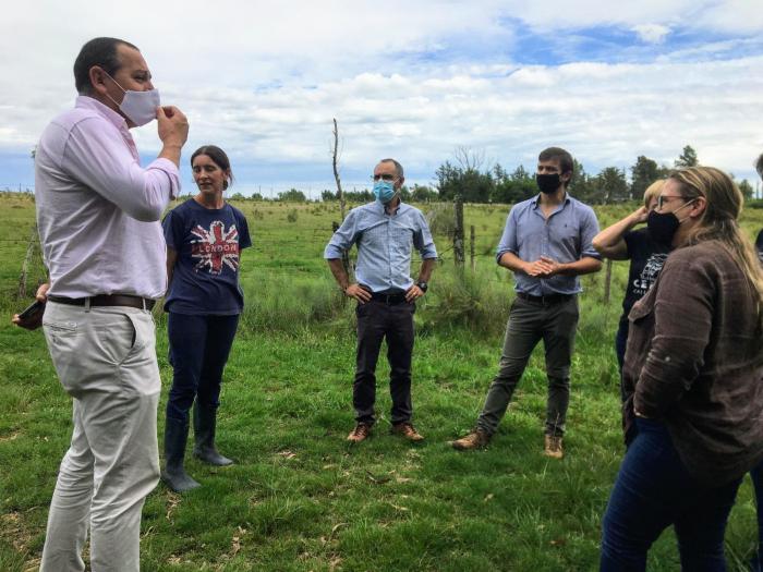 Ing. Viscailuz y tecnicos de "Cero Callejeros" visitan refugios