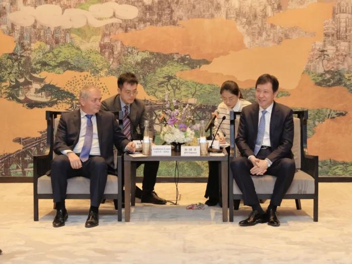 Misión floridense fue recibida en Shenyang, provincia de Liaoning