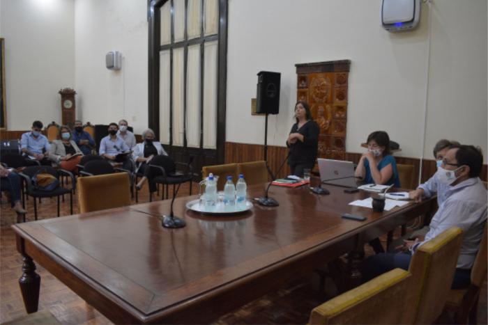 Alcaldes y Concejales reunidos con Autoridades IDF