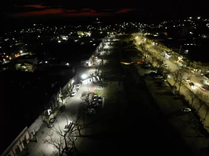 Se inauguró en Sarandí Grande un espacio urbanistico junto a obras de urbanización y alumbrado