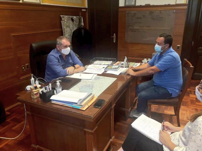 Intendente Lopez con director de Higiene German Lapasta Intendente Lopez con director de Higiene German Lapasta