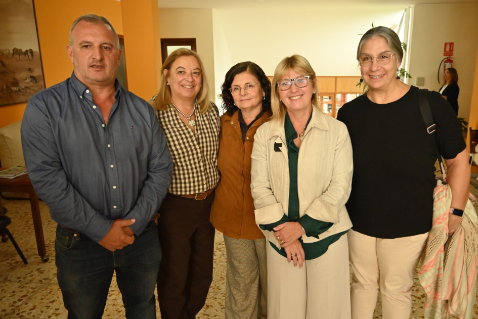 Equipo de la intendencia recibió a la ministra de Salud Pública, Cristina Lustemberg