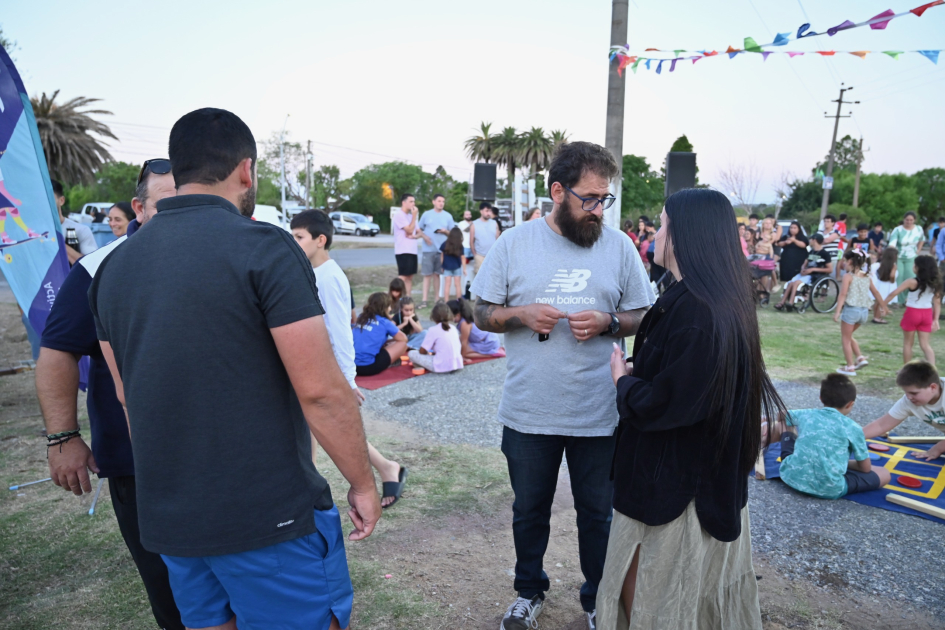 Primera jornada del Plan de Verano en el barrio Garolini