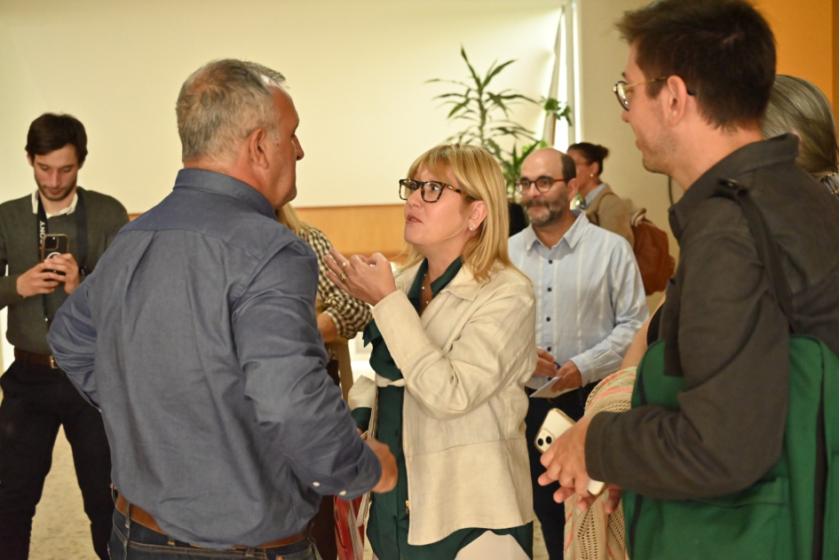 Equipo de la intendencia recibió a la ministra de Salud Pública, Cristina Lustemberg