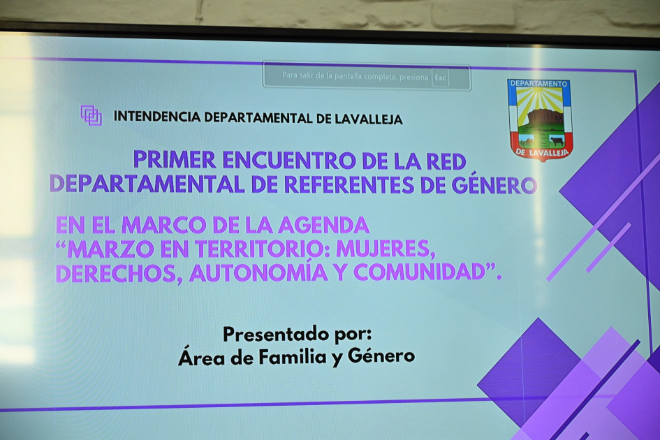 La Intendencia de Lavalleja presentó la Red Departamental de Género, con referentes de municipios