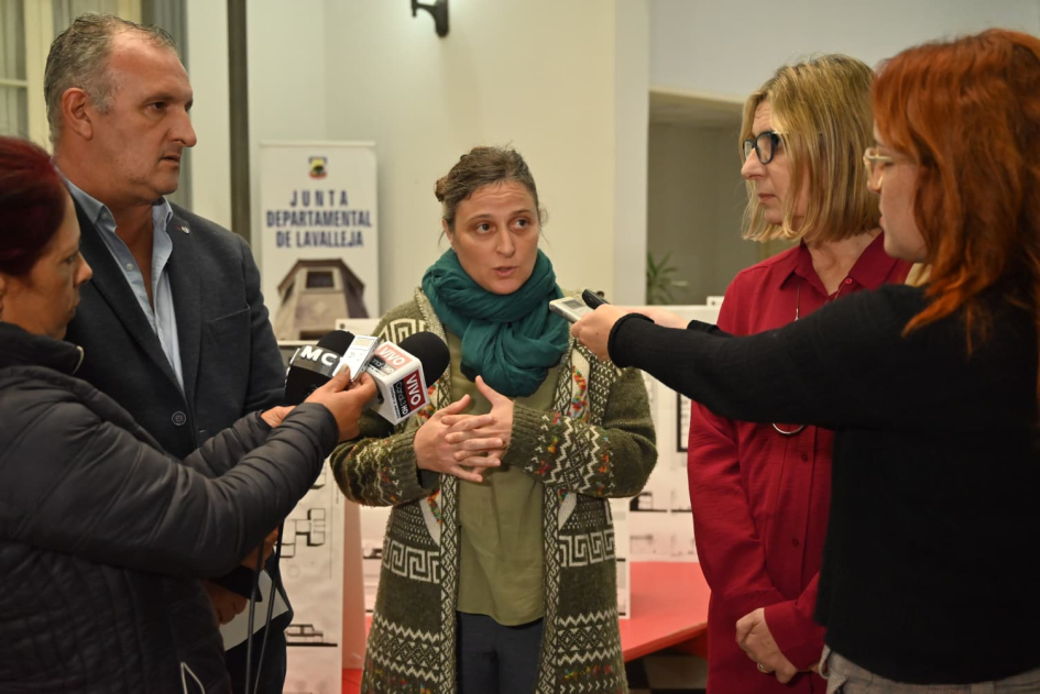 IDL apoya operativo del MIDES ante alerta roja para personas en situación de calle