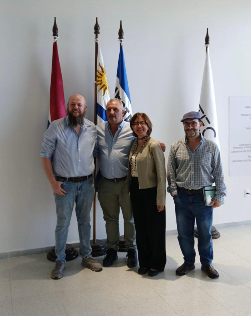 Alemán (UTEC), intendente Ximénez, Brandt (Zicosur) y Yocco (Promoción y Desarrollo) Alemán (UTEC), intendente Ximénez, Brandt (Zicosur) y Yocco (Promoción y Desarrollo)