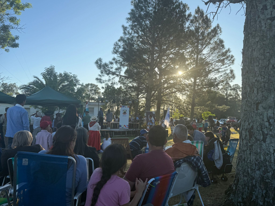La Plaza Manos Unidas, repleta de locales y visitantes por la Semana de Lavalleja La Plaza Manos Unidas, repleta de locales y visitantes por la Semana de Lavalleja