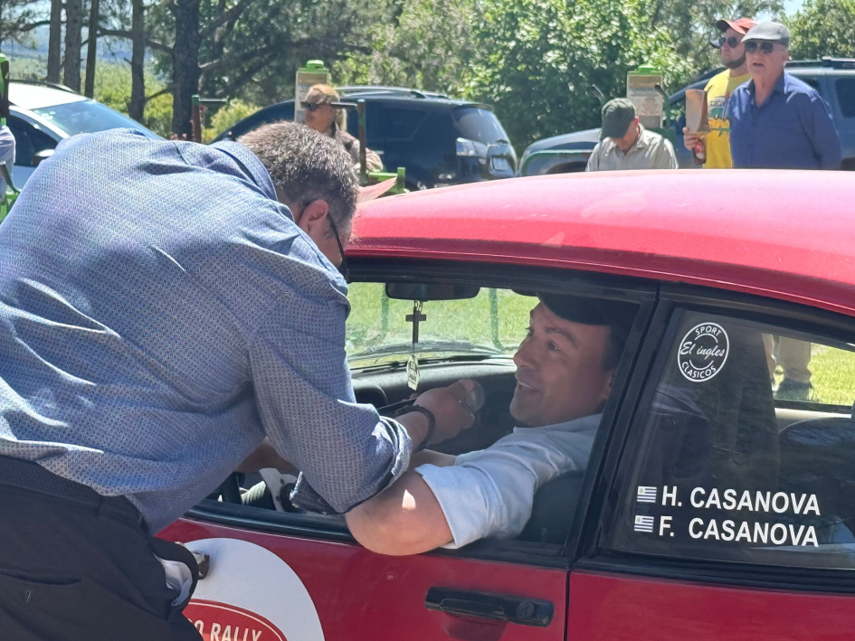 Retro Rally movió la tarde del Día de Zapicán Retro Rally movió la tarde del Día de Zapicán