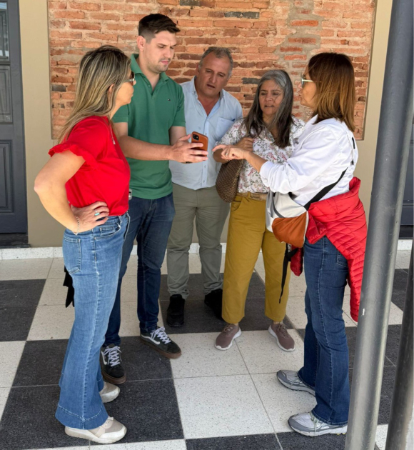 Intendente Ximénez en la visita al Parque Nacional Iberá en Corrientes, Argentina