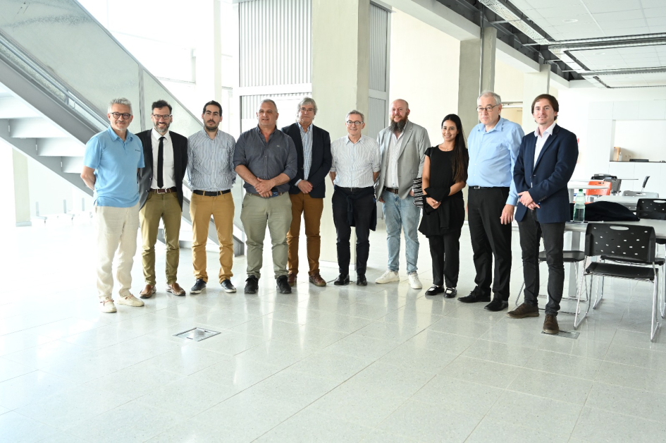 Equipo de la intendencia mantuvo diálogos con autoridades de AGESIC y UTEC