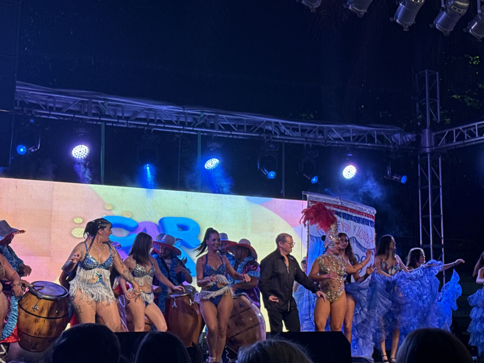 Minas volvió a tener su tablado en la Plaza Libertad