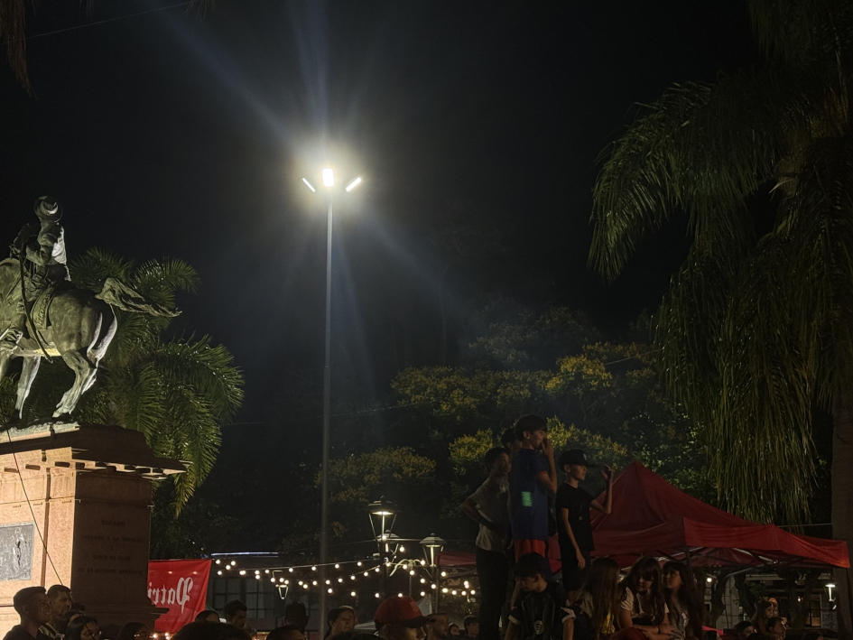 Minas volvió a tener su tablado en la Plaza Libertad