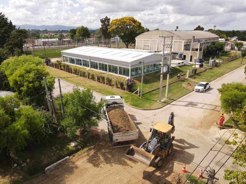 Las obras viales en Solís de Mataojo avanzan al 80%