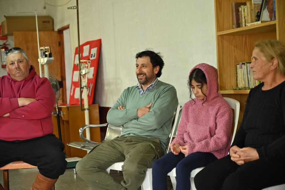 Vecinos y vecinas de Polanco en diálogo con directores de la intendencia Vecinos y vecinas de Polanco en diálogo con directores de la intendencia