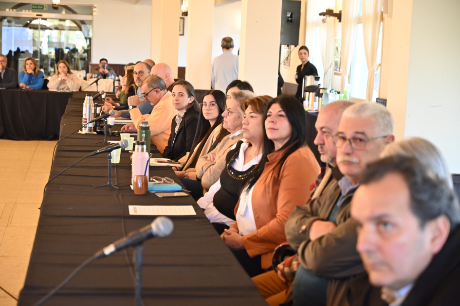 Sesión del Sistema Nacional de Turismo Social en Lavalleja por primera vez Sesión del Sistema Nacional de Turismo Social en Lavalleja por primera vez