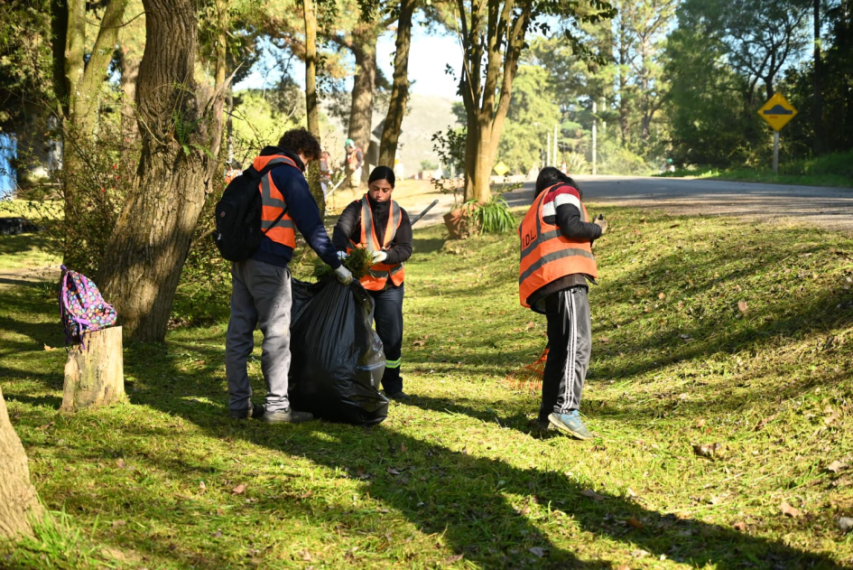 Comunidad en Movimiento: la intendencia refuerza su presencia en el barrio La Plata de Minas Comunidad en Movimiento: la intendencia refuerza su presencia en el barrio La Plata de Minas