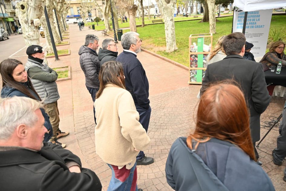 Llegaron a Minas los primeros Ecopuntos del Plan Vale para la separación de reciclables Llegaron a Minas los primeros Ecopuntos del Plan Vale para la separación de reciclables