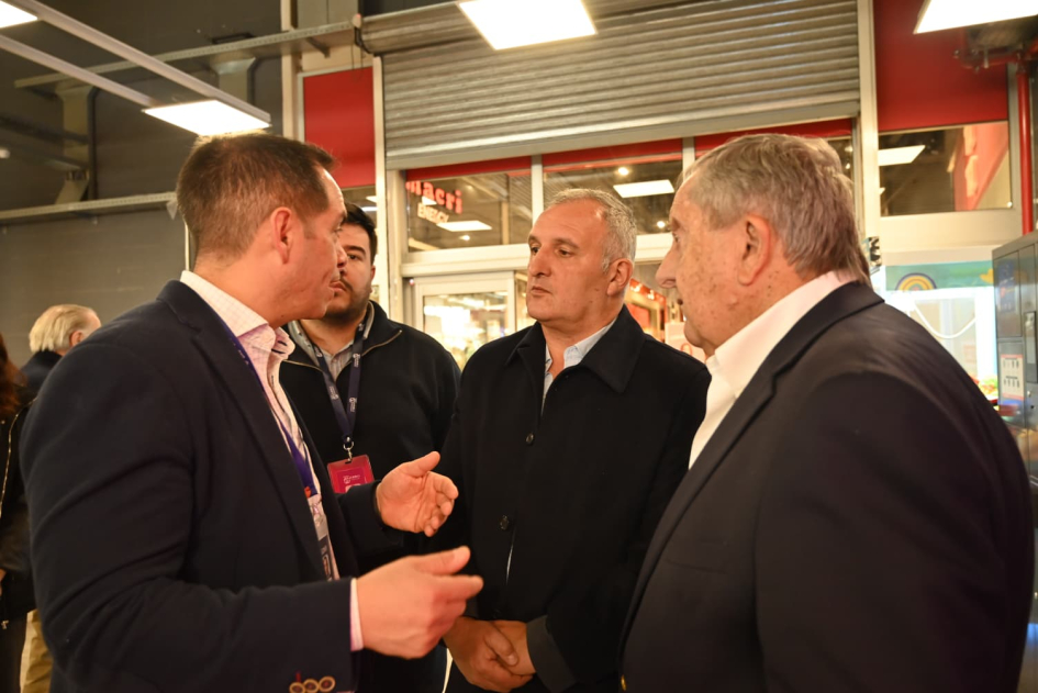 Inauguraron la ampliación de Minas Shopping, que generará 90 nuevas fuentes de trabajo Inauguraron la ampliación de Minas Shopping, que generará 90 nuevas fuentes de trabajo