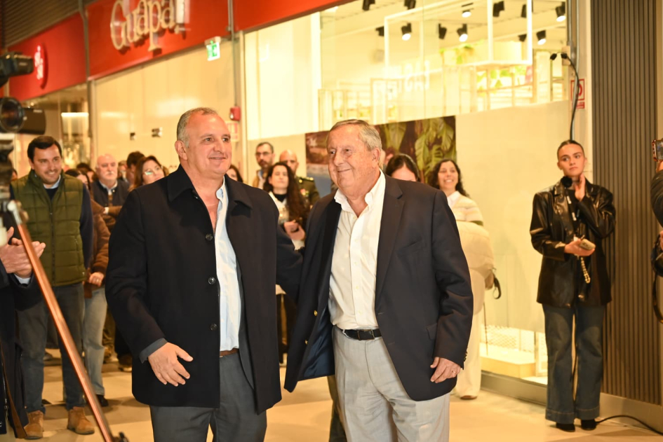 Inauguraron la ampliación de Minas Shopping, que generará 90 nuevas fuentes de trabajo Inauguraron la ampliación de Minas Shopping, que generará 90 nuevas fuentes de trabajo