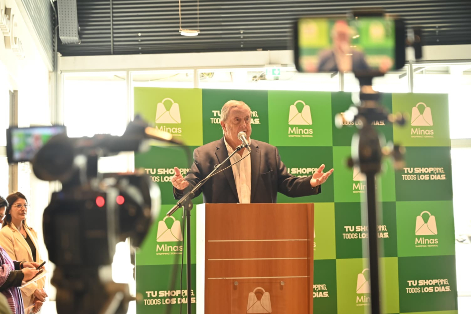 Inauguraron la ampliación de Minas Shopping, que generará 90 nuevas fuentes de trabajo Inauguraron la ampliación de Minas Shopping, que generará 90 nuevas fuentes de trabajo