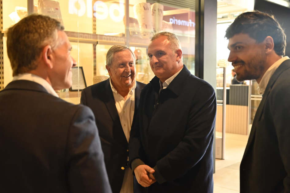 Inauguraron la ampliación de Minas Shopping, que generará 90 nuevas fuentes de trabajo Inauguraron la ampliación de Minas Shopping, que generará 90 nuevas fuentes de trabajo