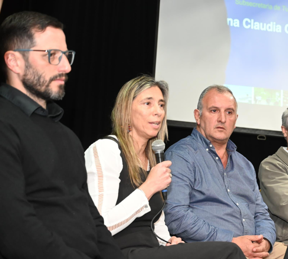 Minas fue sede de la primera capacitación nacional en Destinos Turísticos Inteligentes Minas fue sede de la primera capacitación nacional en Destinos Turísticos Inteligentes