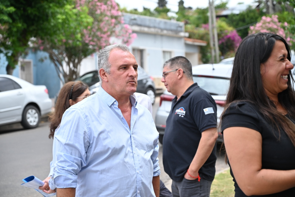 La Intendencia y ADEOM firmaron un convenio colectivo con foco en derechos sociales La Intendencia y ADEOM firmaron un convenio colectivo con foco en derechos sociales